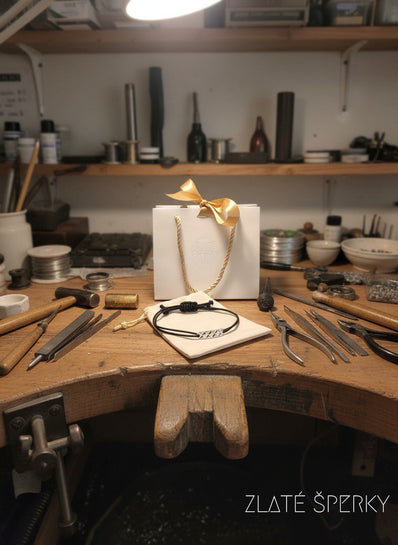 Pánský náramek jako narozeninový dárek